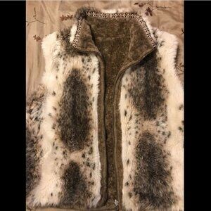 Reversible Bust 42". No Tags Lynx Animal Print Faux Fur Full Zip Vest. AL